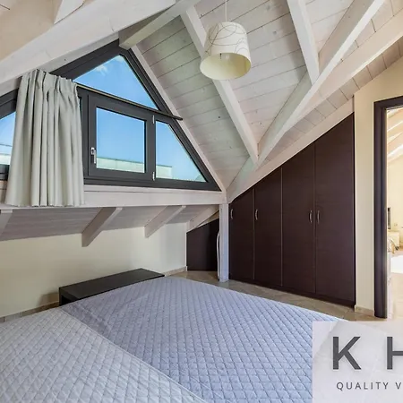 Appart hôtel Zoi's Sea View In