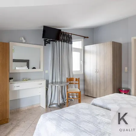 Zoi's Sea View In 3* Lixouri