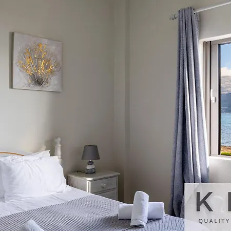 Zoi's Sea View In 3*