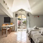 Zoi's Sea View In 3* Lixouri